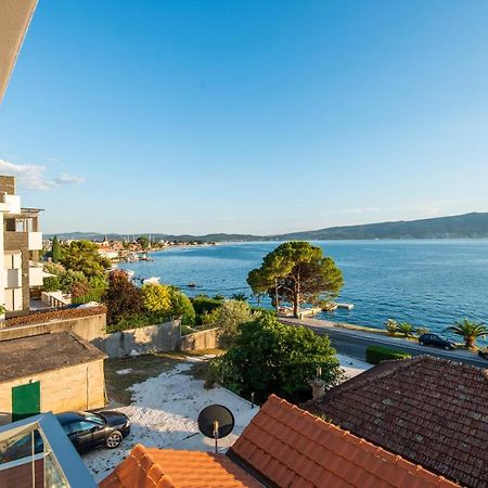 Villa Providenca Apartments Tivat Exterior foto