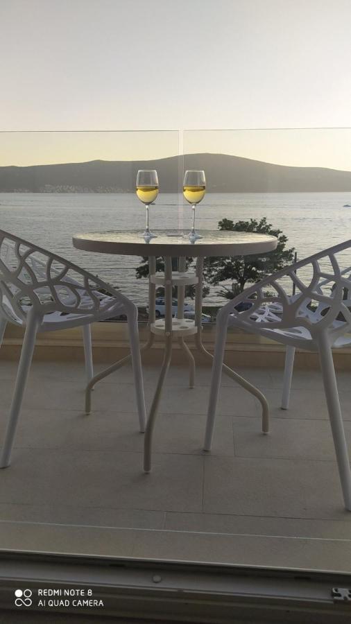 Villa Providenca Apartments Tivat Exterior foto