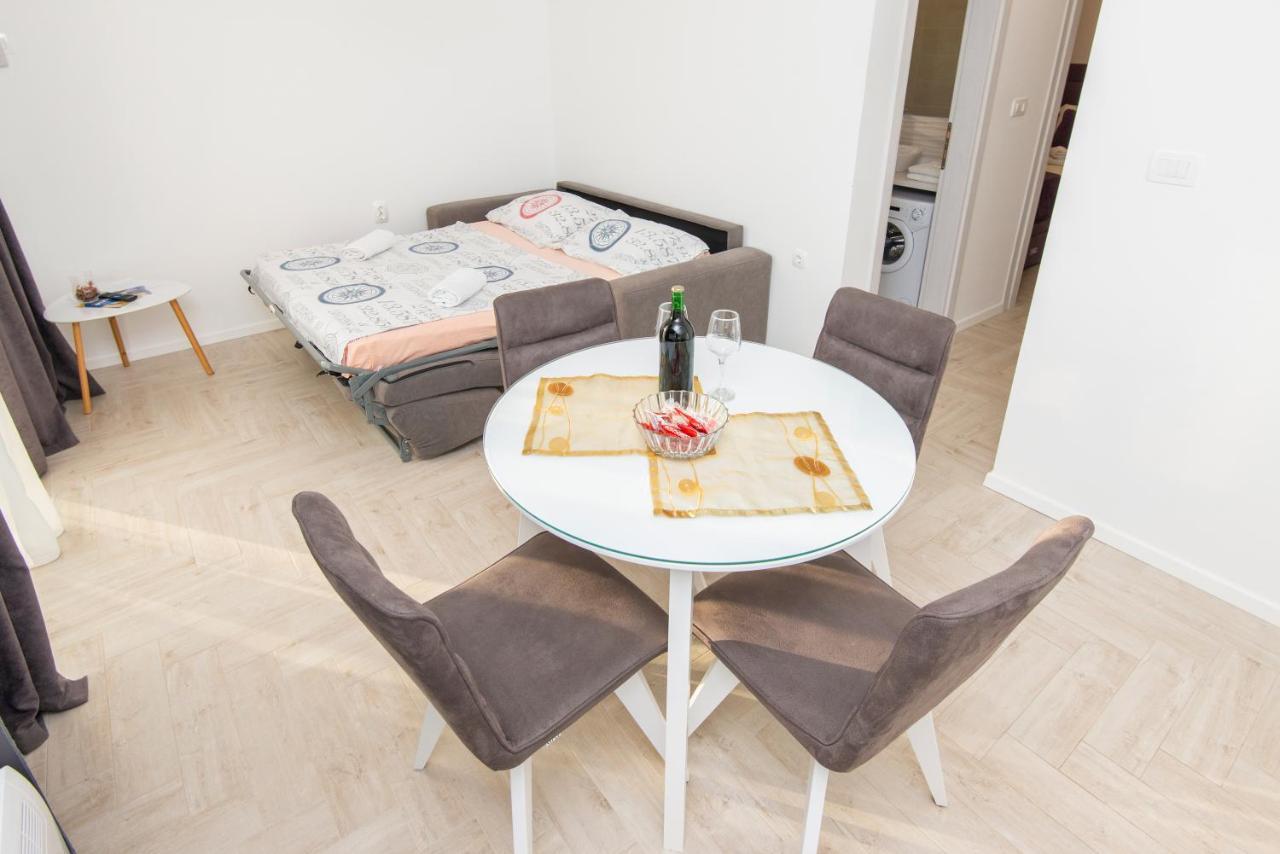 Villa Providenca Apartments Tivat Exterior foto