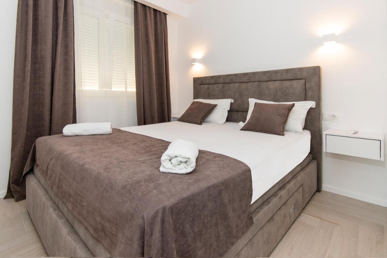 Villa Providenca Apartments Tivat Exterior foto