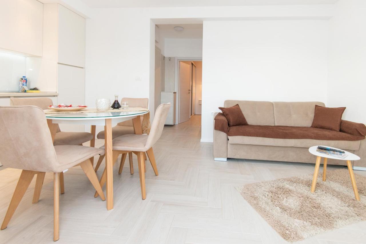 Villa Providenca Apartments Tivat Exterior foto
