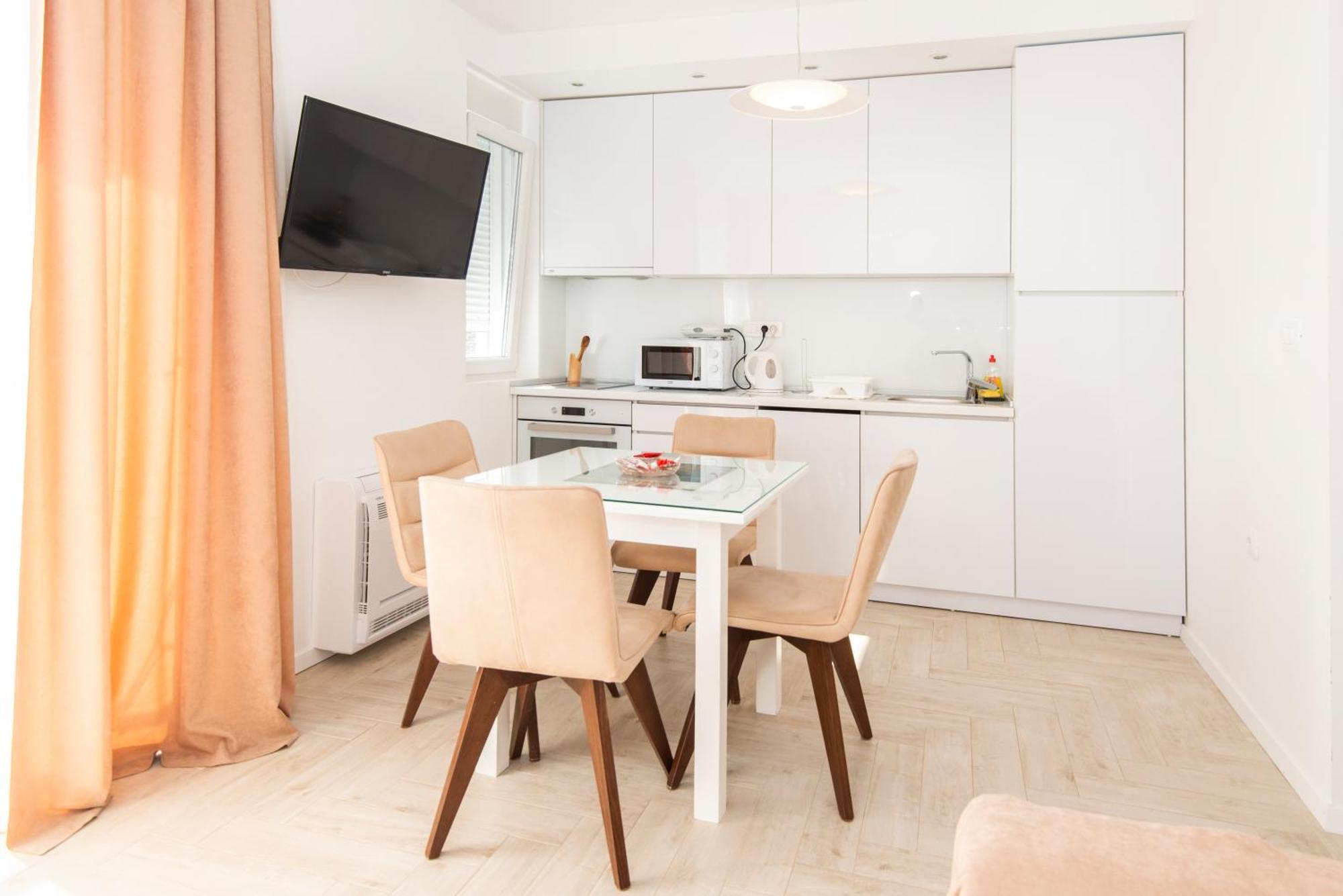 Villa Providenca Apartments Tivat Exterior foto